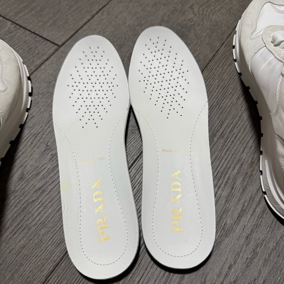 SOLD OUT - Picture 5 of 9